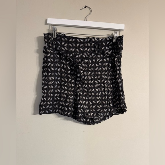 2/$10 Black and White Patterned Shorts - Picture 1 of 5